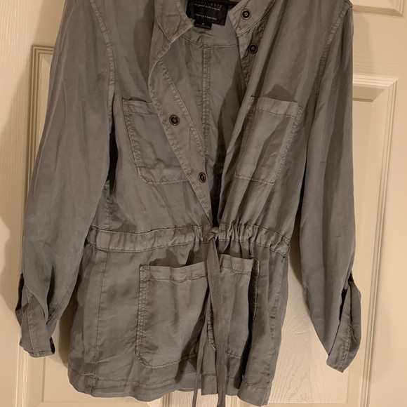 Sanctuary Tops - Olive green lightweight jacket